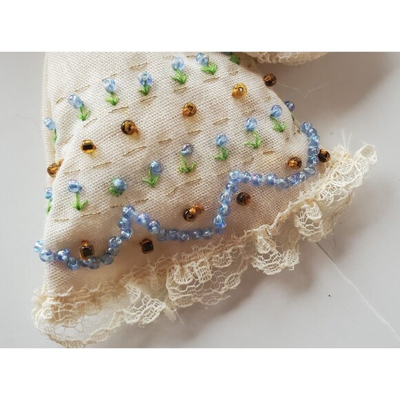 Vintage Handmade Angel Christmas Ornaments Set Beaded Lace Embroidered Folk Art - Picture 8 of 10